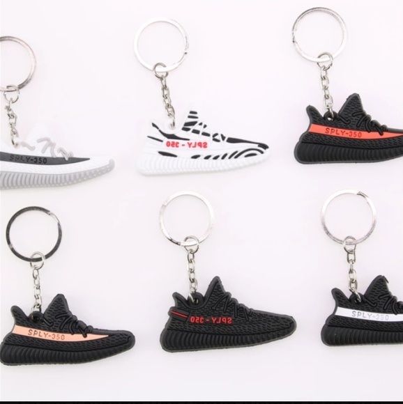Key chains - Picture 1 of 4